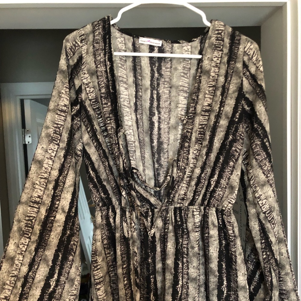 Romper - Picture 2 of 2